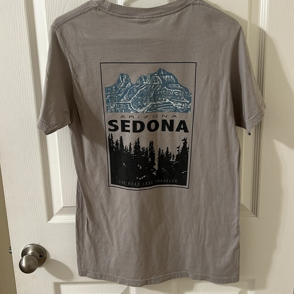 Sedona Blue and Gray Short Sleeve Graphic T-Shirt